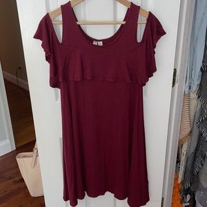Franseca’s dress size large! Lightly worn